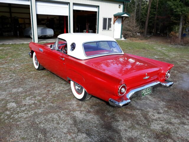 Ford Thunderbird 1957 image number 17