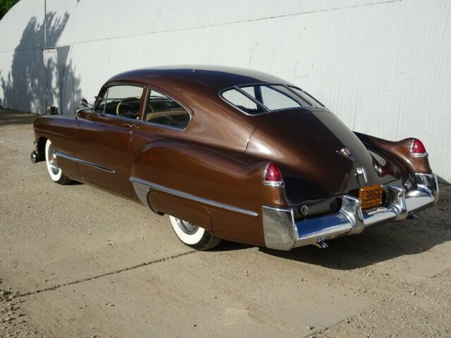 Cadillac Series 61 1949 image number 25