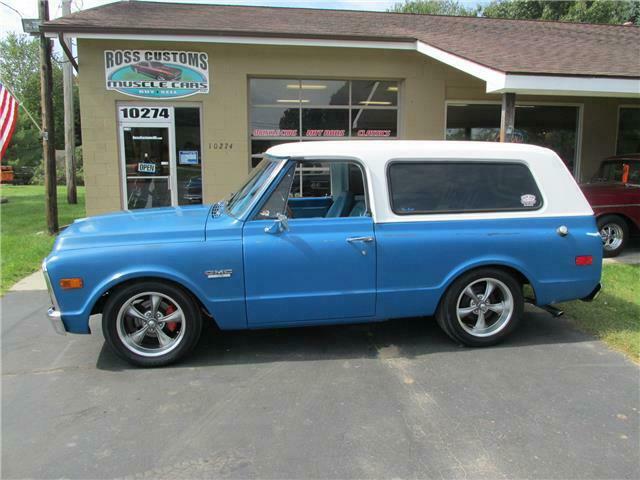 GMC Jimmy 1972 image number 32