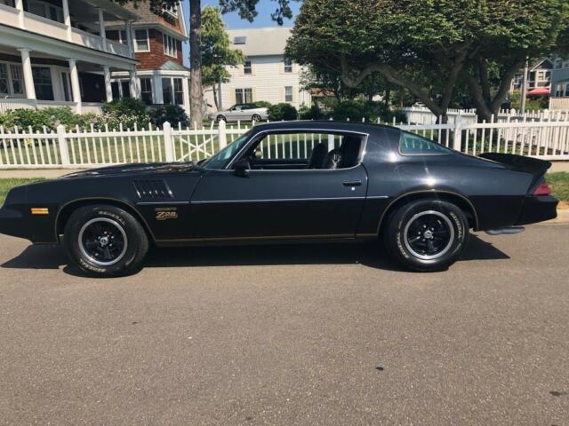 Chevrolet Camaro 1978 image number 31