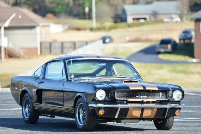 Shelby GT350-H 1966 image number 17