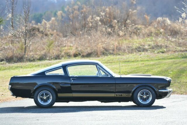 Shelby GT350-H 1966 image number 29