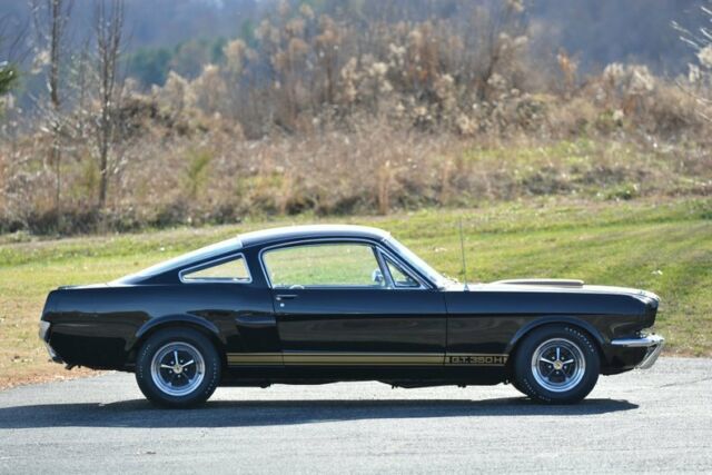 Shelby GT350-H 1966 image number 30