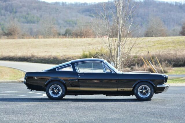 Shelby GT350-H 1966 image number 43