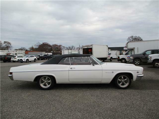 Chevrolet Impala 1966 image number 10