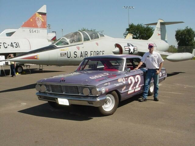 Ford Galaxie 1964 image number 2