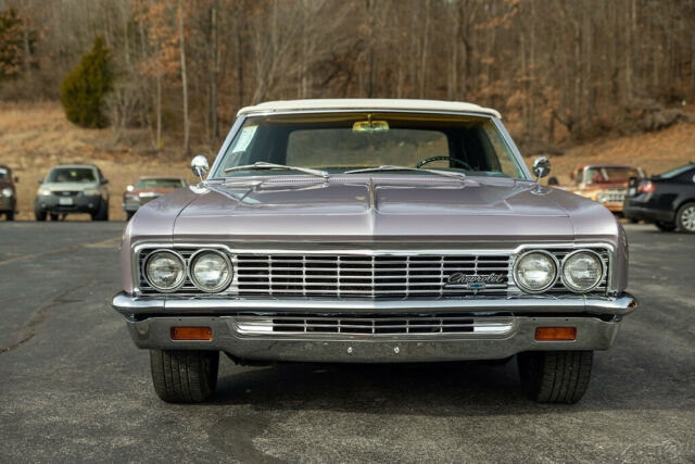 Chevrolet Impala 1966 image number 1