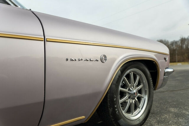 Chevrolet Impala 1966 image number 19