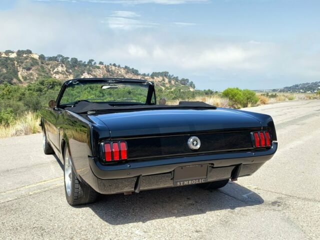 Ford Mustang 1965 image number 15