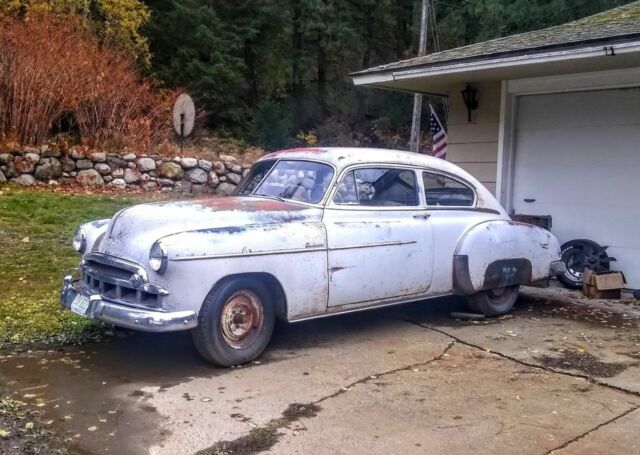 Chevrolet Fleetline 1949 image number 0