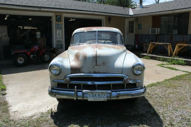 Chevrolet Fleetline 1949 image number 21