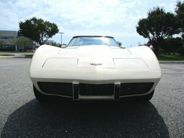 Chevrolet Corvette 1979 image number 11