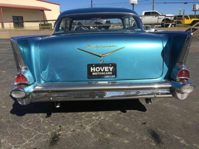 Chevrolet Bel Air/150/210 1957 image number 19