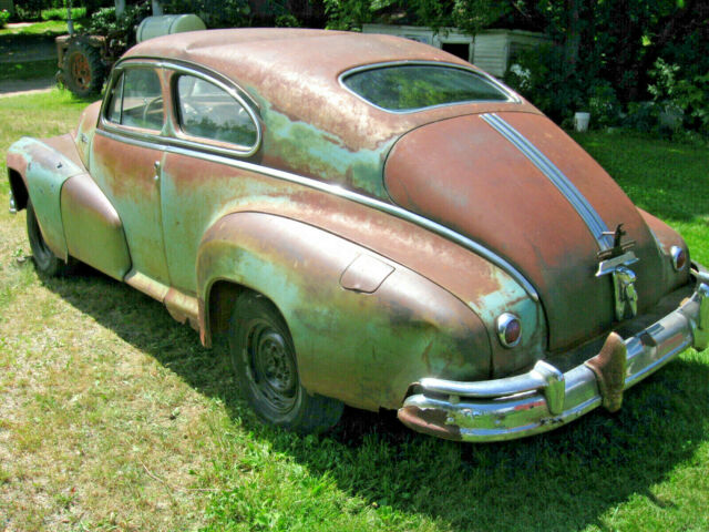 Pontiac Silver Streak 1948 image number 26