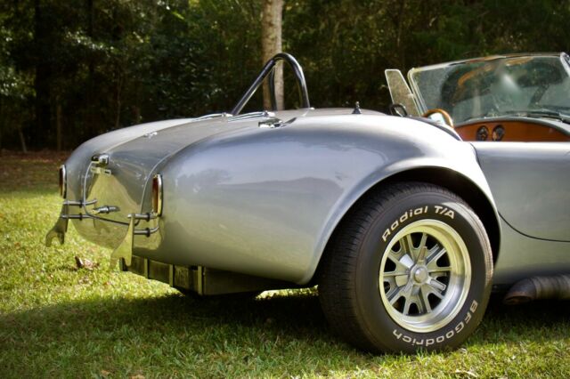 Ford Cobra 1966 image number 24