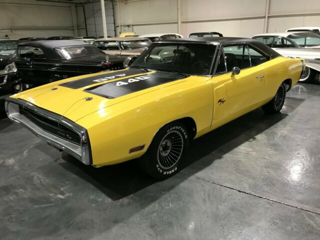 Dodge Charger 1970 image number 1