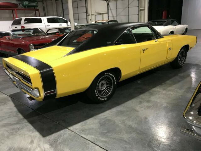 Dodge Charger 1970 image number 31