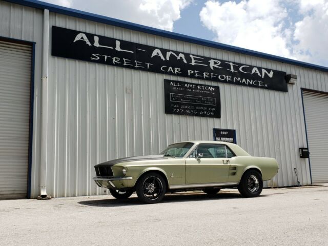 Ford Mustang 1967 image number 1