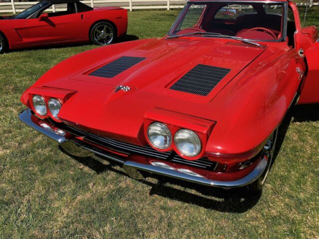 Chevrolet Corvette 1963 image number 46