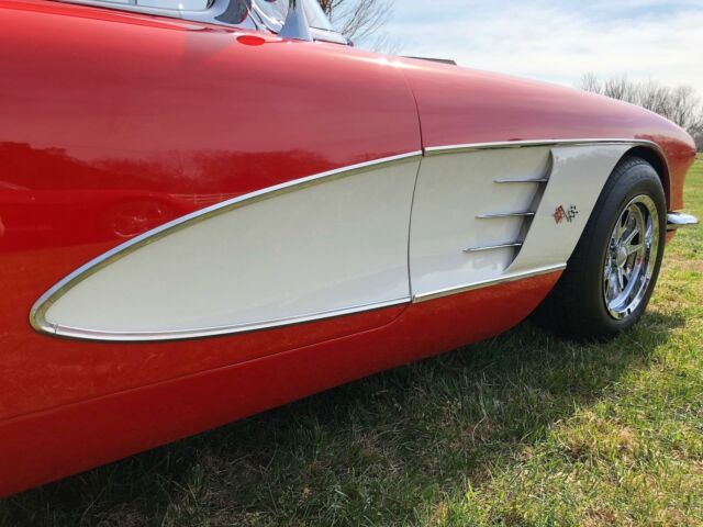 Chevrolet Corvette 1958 image number 20