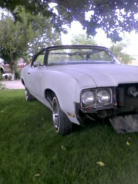 Oldsmobile Cutlass 1972 image number 5