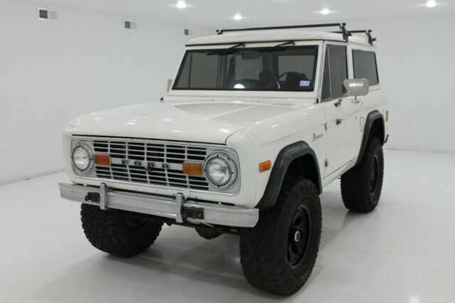 Ford Bronco 1977 image number 2