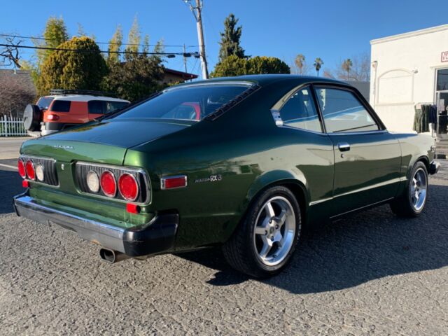 Mazda RX-3 1974 image number 32