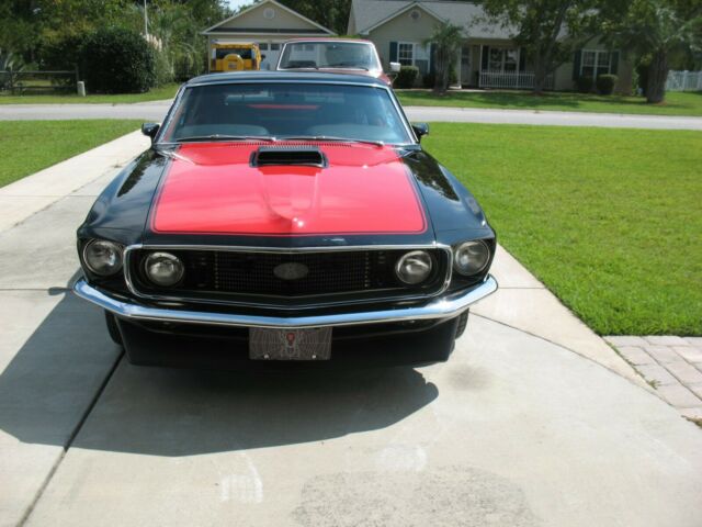 Ford Mustang 1969 image number 2