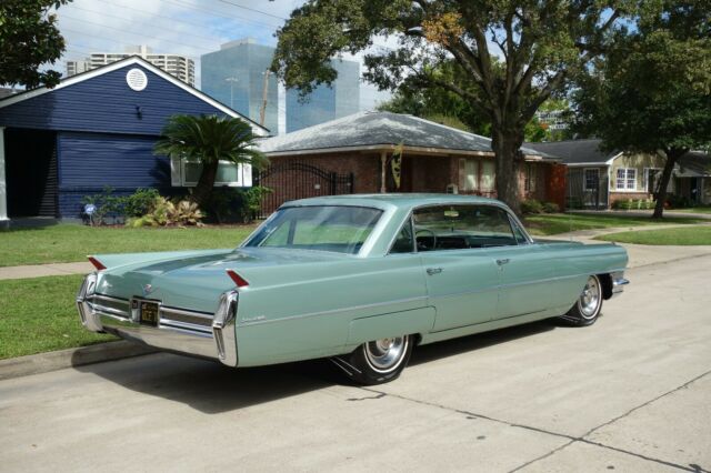 Cadillac DeVille 1964 image number 25