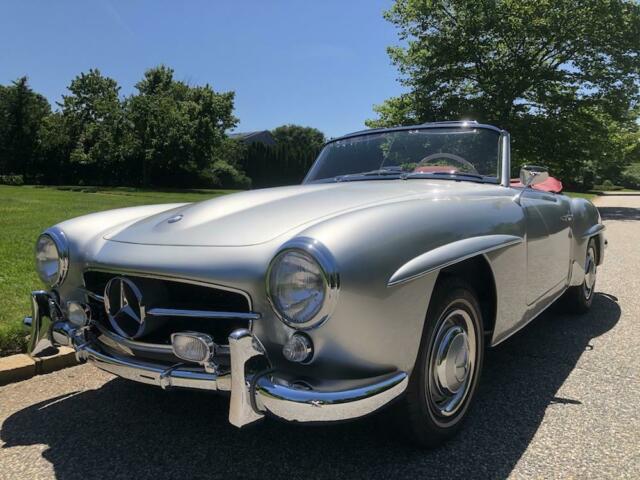 Mercedes-Benz SL-Class 1959 image number 40