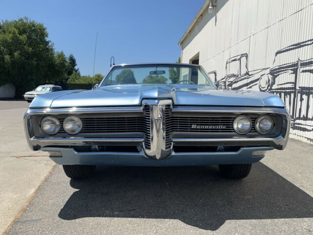 Pontiac Bonneville 1968 image number 18