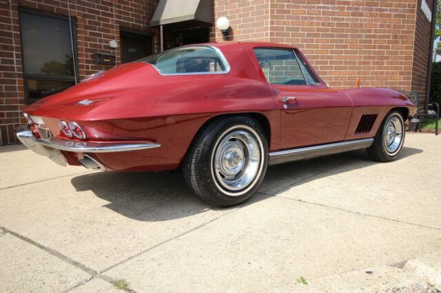 Chevrolet Corvette 1967 image number 31