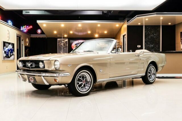 Ford Mustang 1965 image number 23