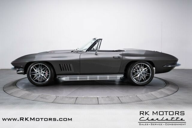 Chevrolet Corvette 1967 image number 41