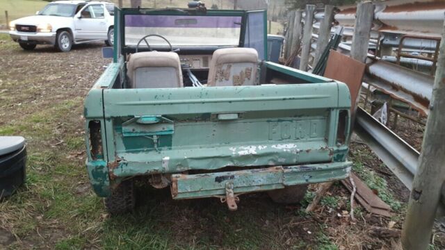 Ford Bronco 1972 image number 16