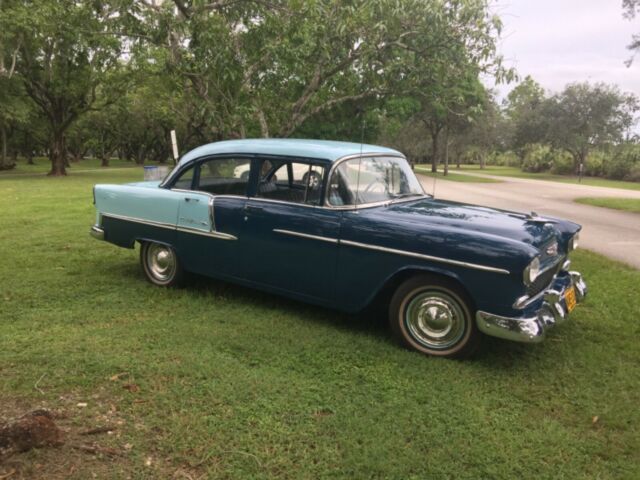 Chevrolet Bel Air/150/210 1955 image number 3