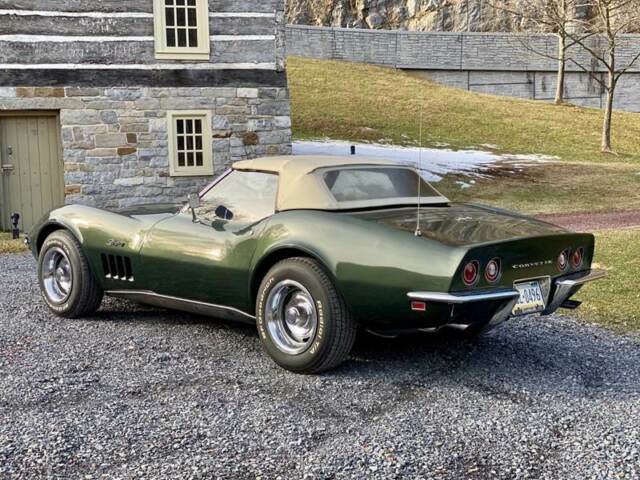 Chevrolet Corvette 1969 image number 30