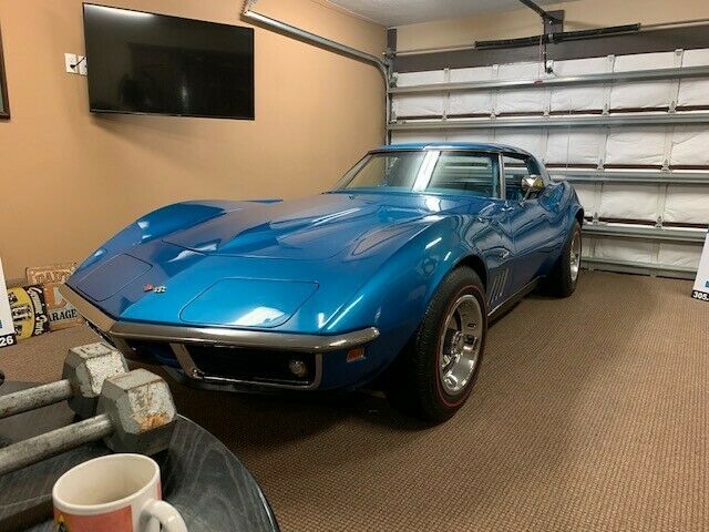 Chevrolet Corvette 1969 image number 14