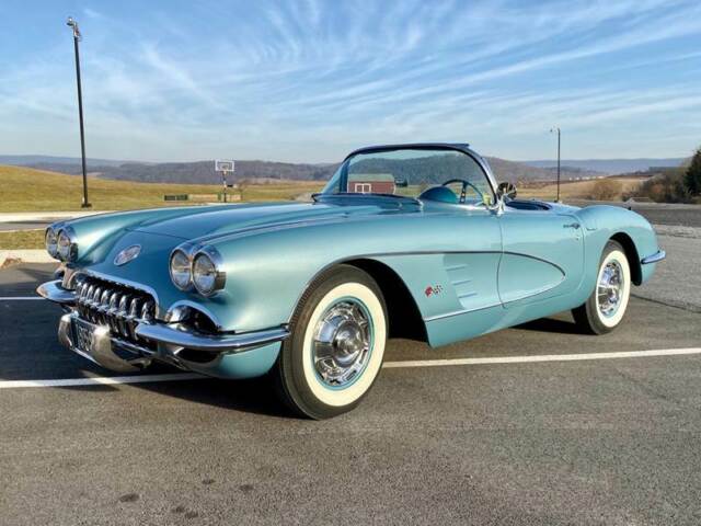 Chevrolet Corvette 1959 image number 32