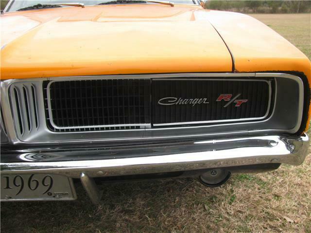 Dodge Charger 1969 image number 11