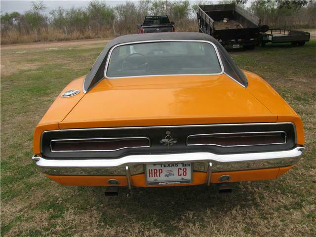 Dodge Charger 1969 image number 15