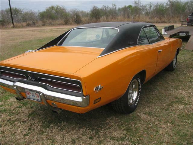 Dodge Charger 1969 image number 16