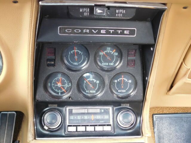 Chevrolet Corvette 1970 image number 35