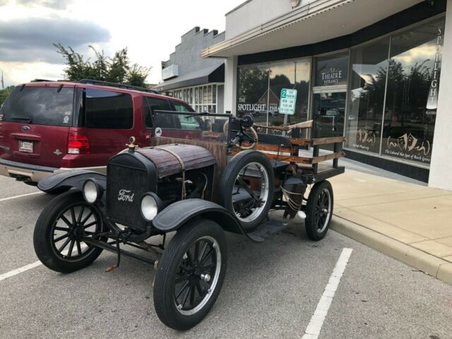 Ford Model T 1926 image number 0