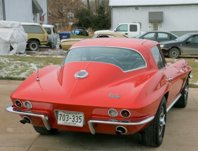 Chevrolet Corvette 1966 image number 31