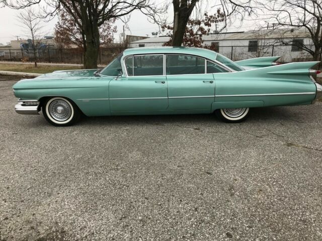 Cadillac Series 62 1959 image number 32