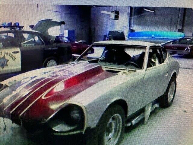 Nissan 240Z 1972 image number 16