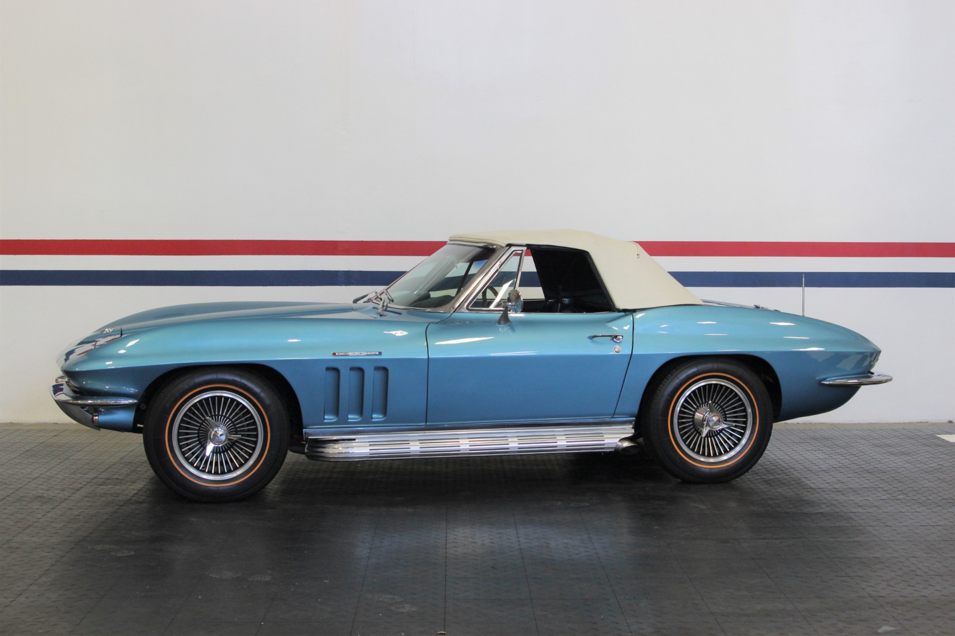 Chevrolet Corvette Fuel Injected 1965 image number 31