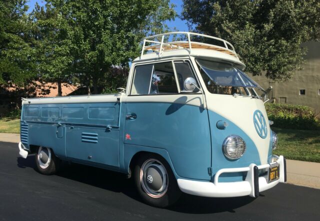 Volkswagen Bus/Vanagon 1961 image number 0