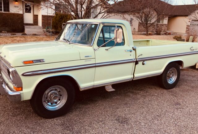 Ford F-250 1972 image number 0